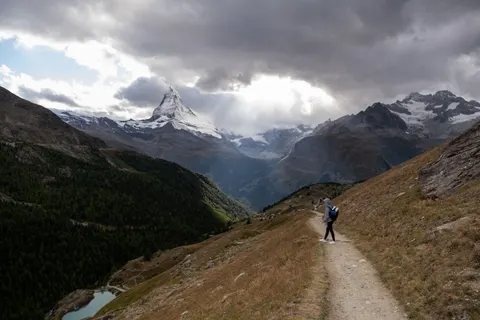 Sfondo Montagne 4K · mountains · 3840×2560