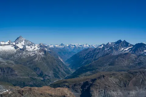 Berge 4K Hintergrundbild · mountains · 3840×2560