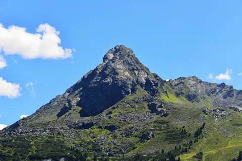 Matterhorn 4K Wallpaper · mountains · 3840×2563