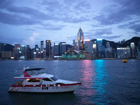 Hong Kong Night 4K Wallpaper · city · 3840×2884