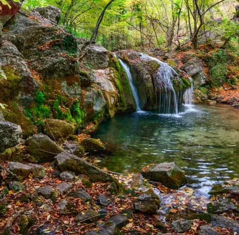 Forest Waterfall 4K Wallpaper · waterfall · 3840×3771