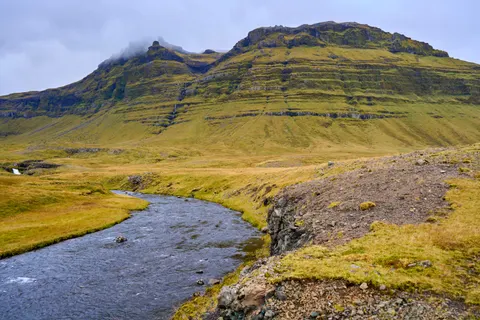 Iceland Falls 4K Wallpaper · waterfall · 3840×2560
