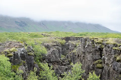 Iceland Falls 4K Wallpaper · waterfall · 3840×2560