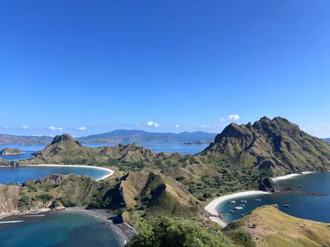 Tropical Island 4K Wallpaper · tropical · 3840×2880
