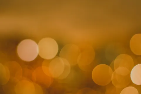 Bokeh Lights 4K Wallpaper · abstract · 3840×2560