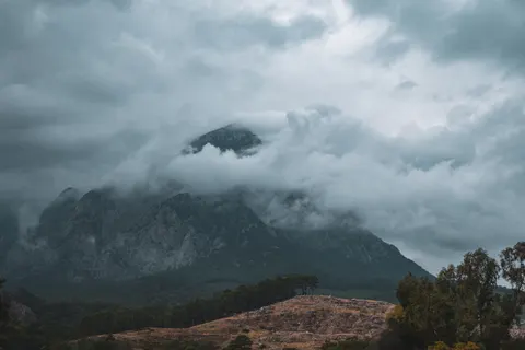 Dark Mountains 4K Wallpaper · dark · 3840×2560