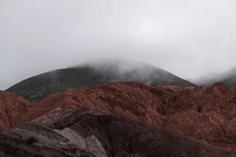 Dark Mountains 4K Wallpaper · dark · 3840×2560