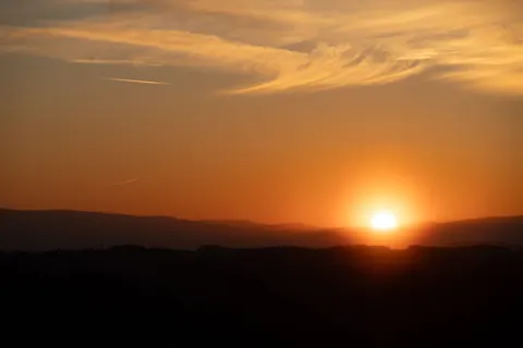 Golden Sunset 4K Wallpaper · sunset · 3840×2561