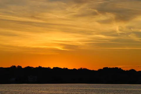 Golden Sunset 4K Wallpaper · sunset · 3840×2561
