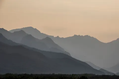 Sunset Mountains 4K Wallpaper · sunset · 3840×2560