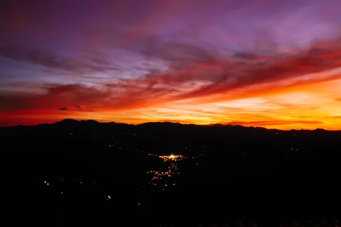 Sunset Mountains 4K Wallpaper · sunset · 3840×2560