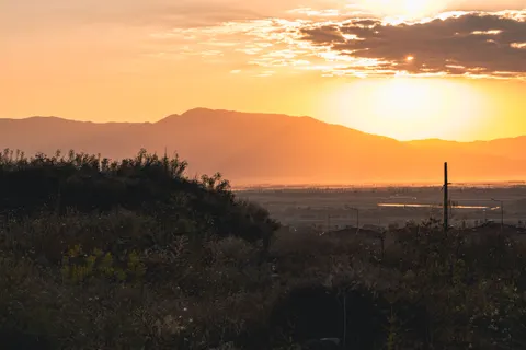 Sunset Mountains 4K Wallpaper · sunset · 3840×2560
