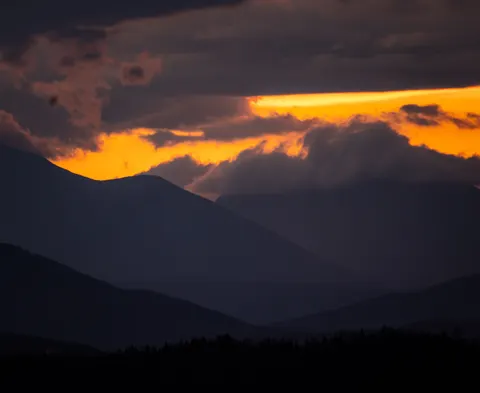 Sunset Mountains 4K Wallpaper · sunset · 3840×3144