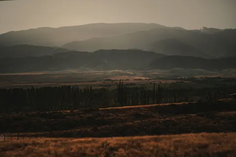 Sunset Mountains 4K Wallpaper · sunset · 3840×2560