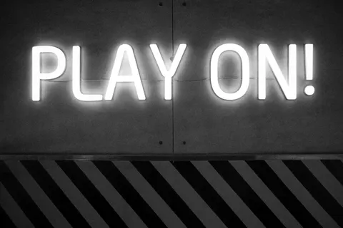 Neon Sign 4K Wallpaper · neon · 3840×2560