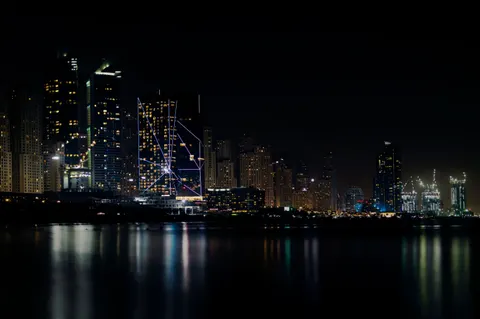 Dubai Skyline 4K Wallpaper · city · 3840×2559