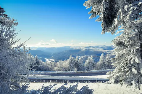 Winter Mountains 4K Wallpaper · winter · 3840×2560