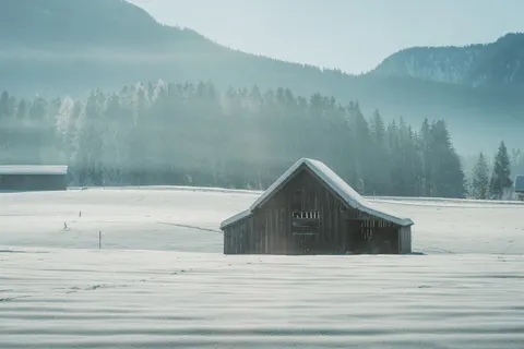 Winter Cabin 4K Wallpaper · winter · 3840×2561