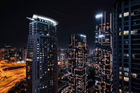 Dubai Skyline 4K Wallpaper · city · 3840×2560