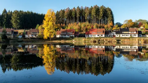 Herbstsee 4K Hintergrundbild · autumn · 3840×2160