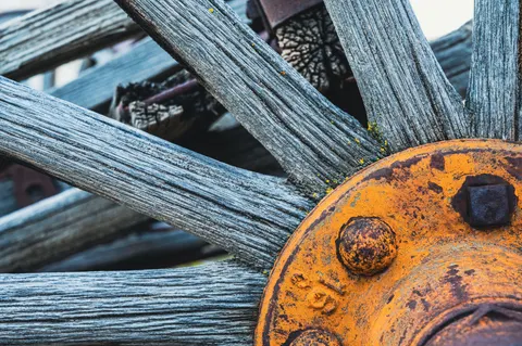 Rusty Metal 4K Wallpaper · textures · 3840×2555