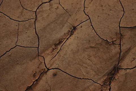 Cracked Paint 4K Wallpaper · textures · 3840×2560