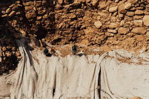 Stone Wall 4K Wallpaper · textures · 3840×2560