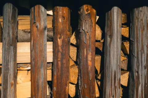 Wood Texture 4K Wallpaper · textures · 3840×2555