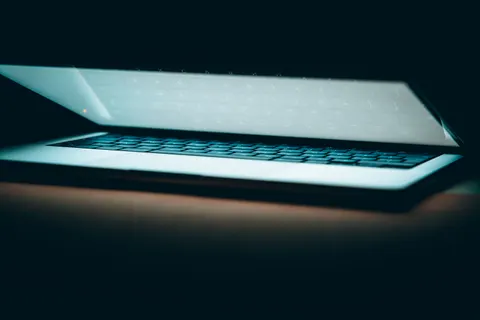 Code Screen 4K Wallpaper · technology · 3840×2560