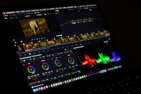 Code Screen 4K Wallpaper · technology · 3840×2560