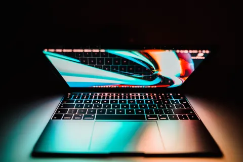 Code Screen 4K Wallpaper · technology · 3840×2560