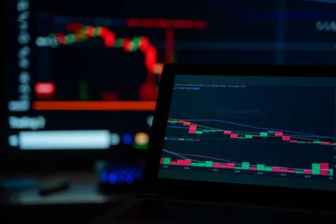 Code Screen 4K Wallpaper · technology · 3840×2560