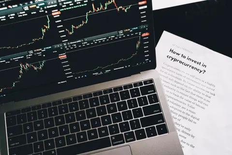 Code Screen 4K Wallpaper · technology · 3840×2560