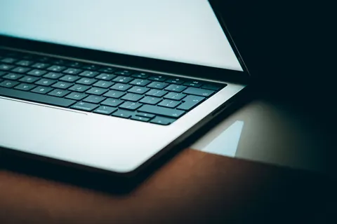 Code Screen 4K Wallpaper · technology · 3840×2560