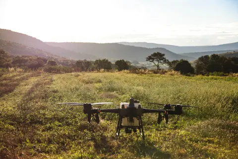 Drone 4K Wallpaper · technology · 3840×2561