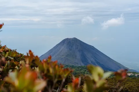 Papel de parede Vulcão 4K · nature · 3840×2560