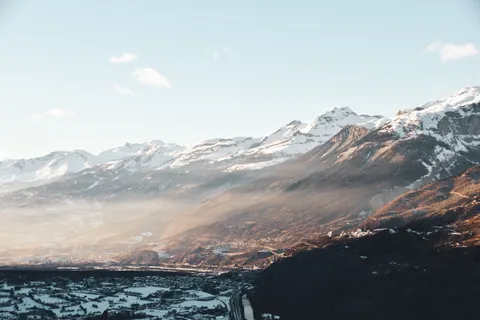 Alpine Village 4K Wallpaper · travel · 3840×2560