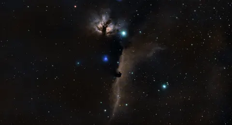 والپیپر سحابی کیهانی با کیفیت 4K · space · 3840×2067