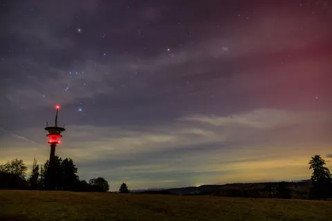 Starlit Silhouette 4K Wallpaper · space · 3840×2560