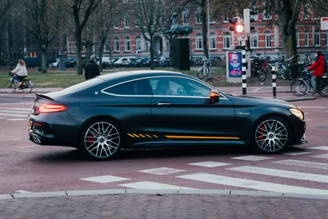 Sports Car 4K Wallpaper · cars · 3840×2560