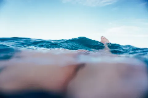 Deep Blue 4K Wallpaper · underwater · 3840×2560