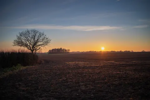 Ländliches Feld 4K Hintergrundbild · nature · 3840×2560