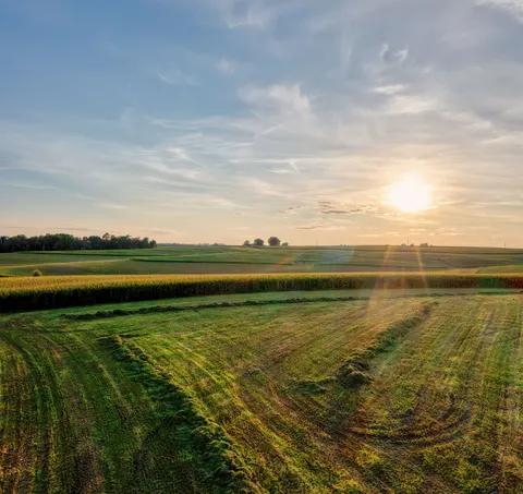 Countryside Field 4K Wallpaper · nature · 3840×3623