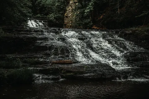 Forest Waterfall 4K Wallpaper · waterfall · 3840×2560