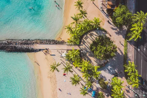 Tropical Paradise 4K Wallpaper · tropical · 3840×2558