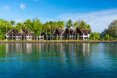 Tropical Island 4K Wallpaper · tropical · 3840×2561