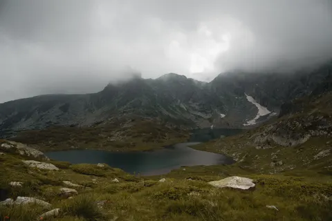 Dark Mountains 4K Wallpaper · dark · 3840×2563