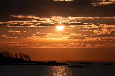 Wallpaper Senja keemasan 4K · sunset · 3840×2560