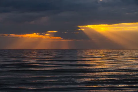Golden Sunset 4K Wallpaper · sunset · 3840×2560