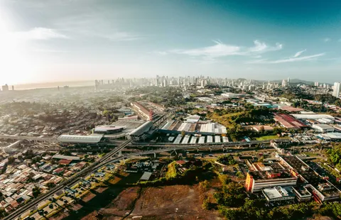 Aerial City 4K Wallpaper · aerial · 3840×2482